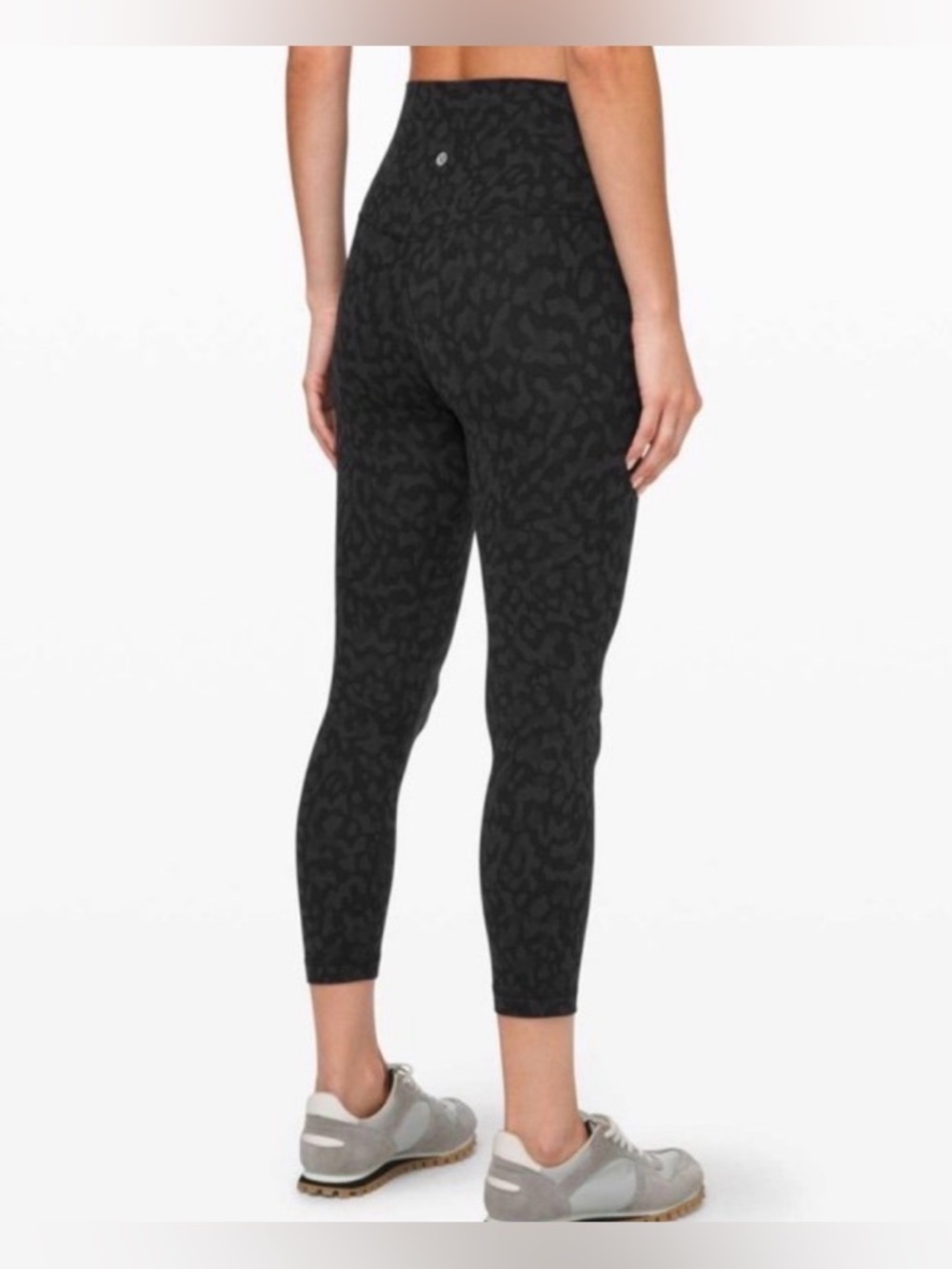 ▪️LULULEMON  Align crop formation camo leggings ▪️ - Picture 3 of 6